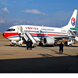 呼和浩特白塔空运公司航空快运业稳步发展的原因是什么？